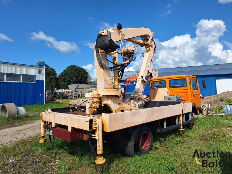 Magirus 130 M 8 - Flakbil, Kranbil: bild 4 Magirus 130 M 8 - Flakbil, Kranbil: bild 4