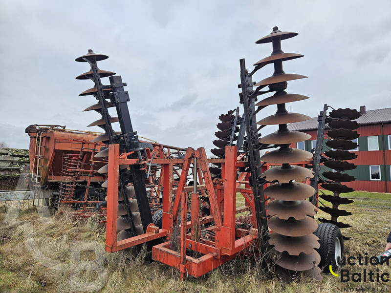 Massey Ferguson Ferguson - Tallriksredskap: bild 4 Massey Ferguson Ferguson - Tallriksredskap: bild 4