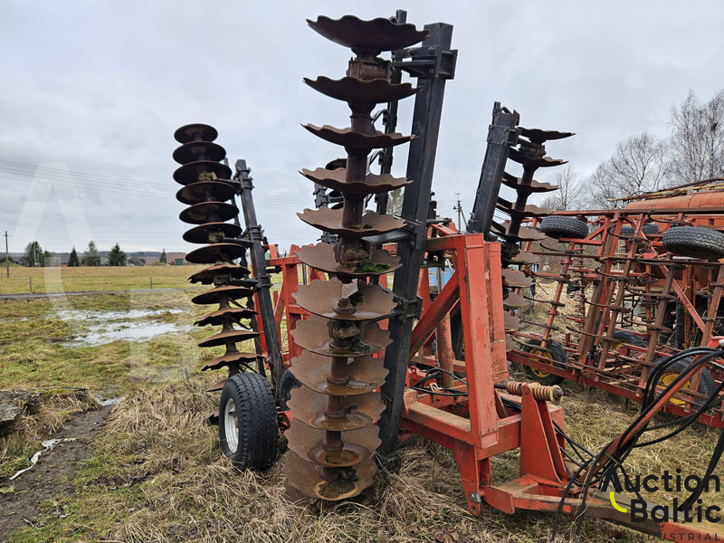 Massey Ferguson Ferguson - Tallriksredskap: bild 5 Massey Ferguson Ferguson - Tallriksredskap: bild 5