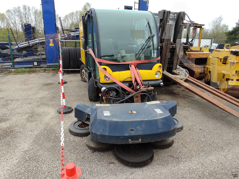 Mathieu Azura - Sopmaskin: bild 2 Mathieu Azura - Sopmaskin: bild 2