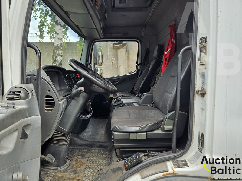 Mercedes-Benz 1018 - Kylbil lastbil: bild 5 Mercedes-Benz 1018 - Kylbil lastbil: bild 5