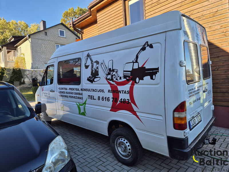 Mercedes-Benz 300-serie 312 D - Skåpbil: bild 3 Mercedes-Benz 300-serie 312 D - Skåpbil: bild 3