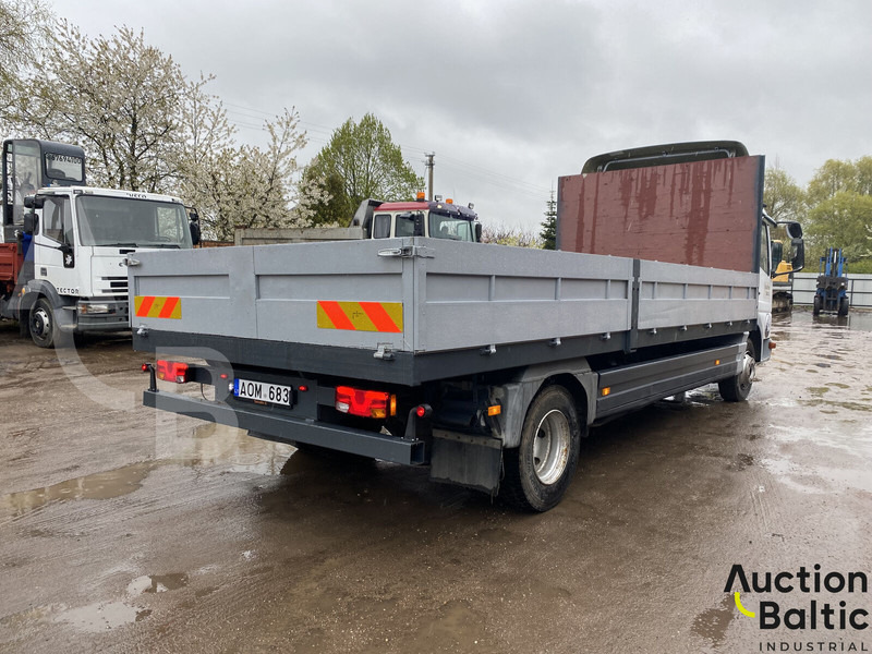 Mercedes-Benz 815 - Flakbil: bild 4 Mercedes-Benz 815 - Flakbil: bild 4