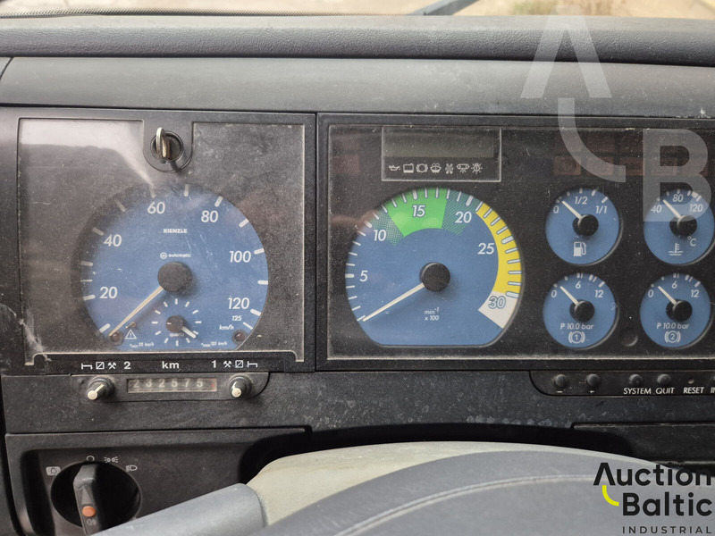 Mercedes-Benz 817 L - Kapellbil: bild 5 Mercedes-Benz 817 L - Kapellbil: bild 5