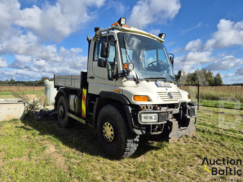 Mercedes-Benz Unimog U 400 - Tippbil lastbil: bild 2 Mercedes-Benz Unimog U 400 - Tippbil lastbil: bild 2