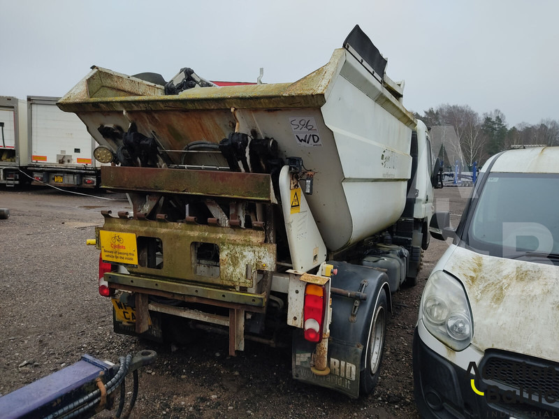 Mitsubishi Fuso - Sopbil: bild 3 Mitsubishi Fuso - Sopbil: bild 3