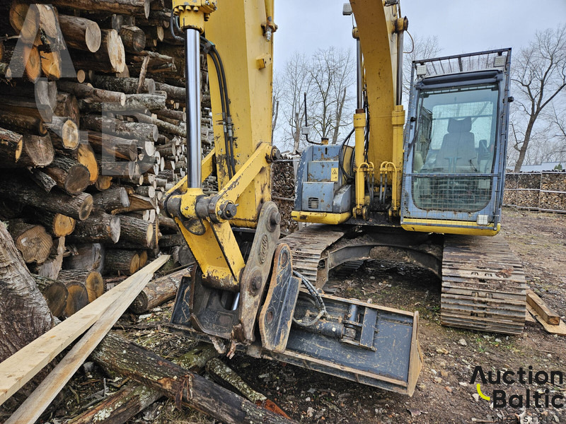 New Holland E 145 - Bandgrävare: bild 3 New Holland E 145 - Bandgrävare: bild 3