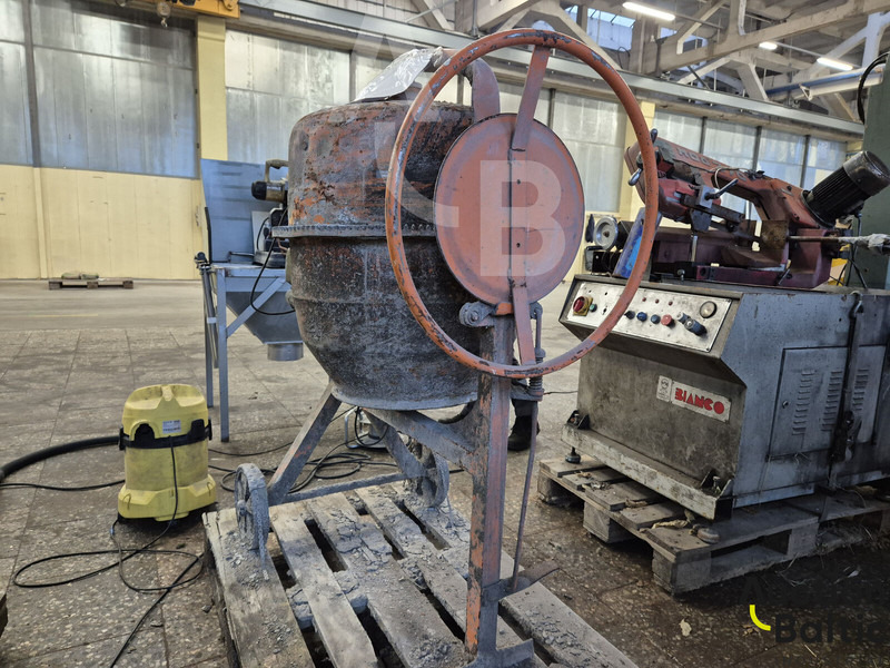 OPTIMIX M 190 E - Betongblandare: bild 2 OPTIMIX M 190 E - Betongblandare: bild 2