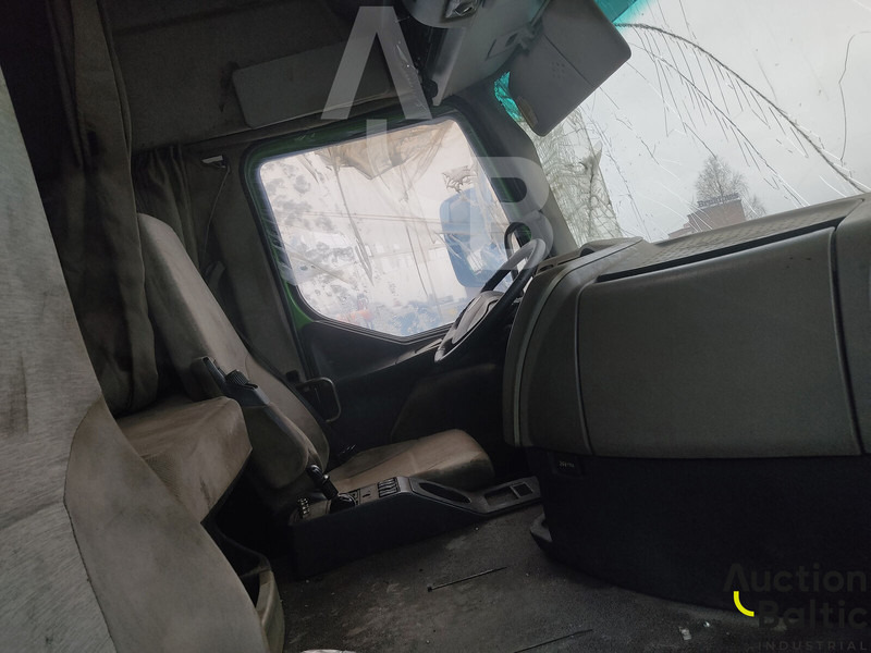 Renault Premium Route - Liftdumper lastbil: bild 5 Renault Premium Route - Liftdumper lastbil: bild 5