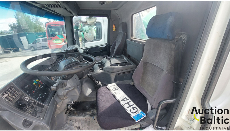 Scania P 94 GB - Betongbil: bild 5 Scania P 94 GB - Betongbil: bild 5