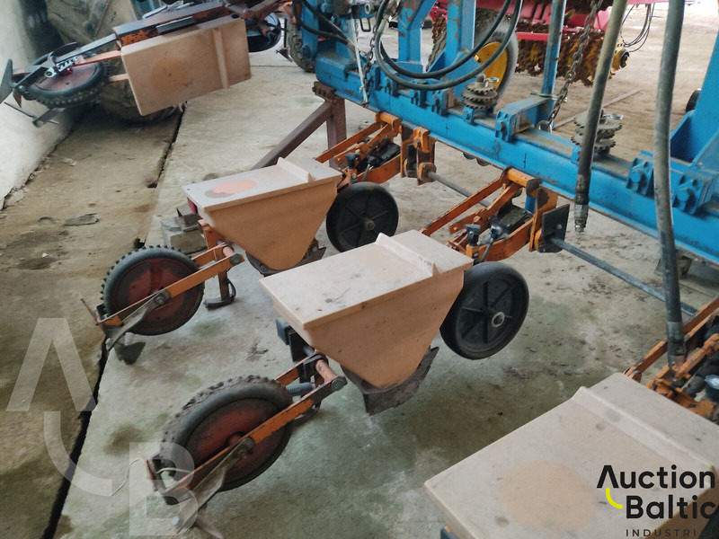 Schmotzer UD2000 - Precisionssåmaskin: bild 5 Schmotzer UD2000 - Precisionssåmaskin: bild 5