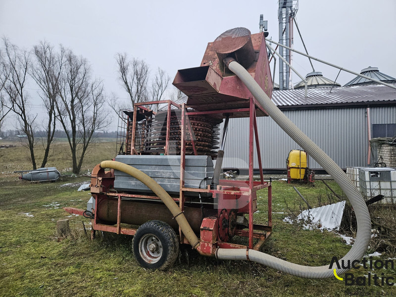 Selmaksan T.D.2900 - Skördetröska: bild 3 Selmaksan T.D.2900 - Skördetröska: bild 3