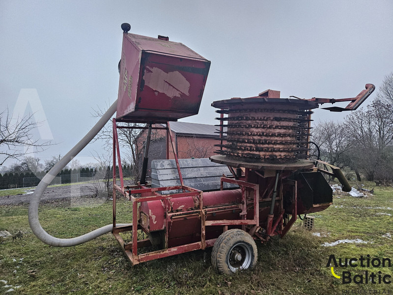 Selmaksan T.D.2900 - Skördetröska: bild 2 Selmaksan T.D.2900 - Skördetröska: bild 2