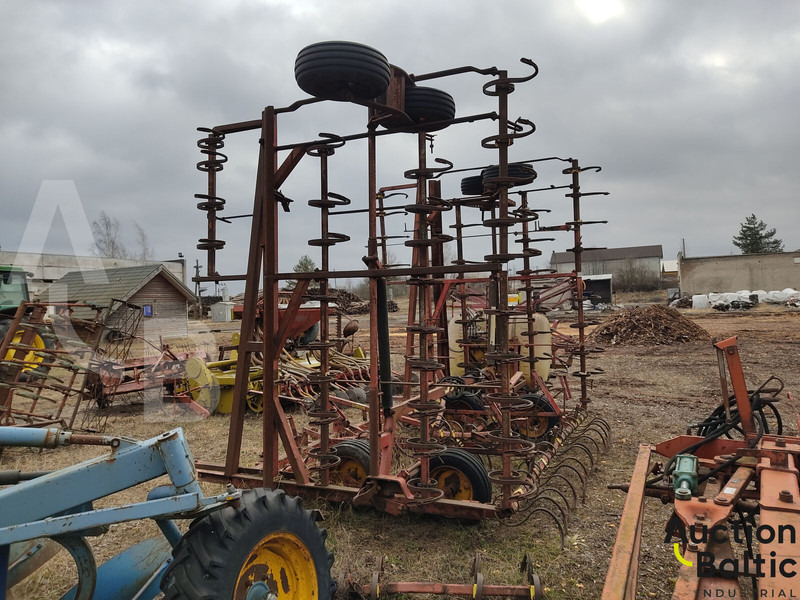 Vaderstad Boggiharv - Kultivator: bild 4 Vaderstad Boggiharv - Kultivator: bild 4