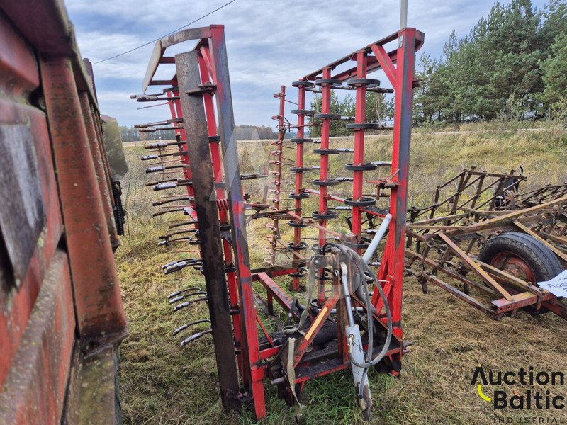 Vaderstad Cultivator - Kultivator: bild 2 Vaderstad Cultivator - Kultivator: bild 2