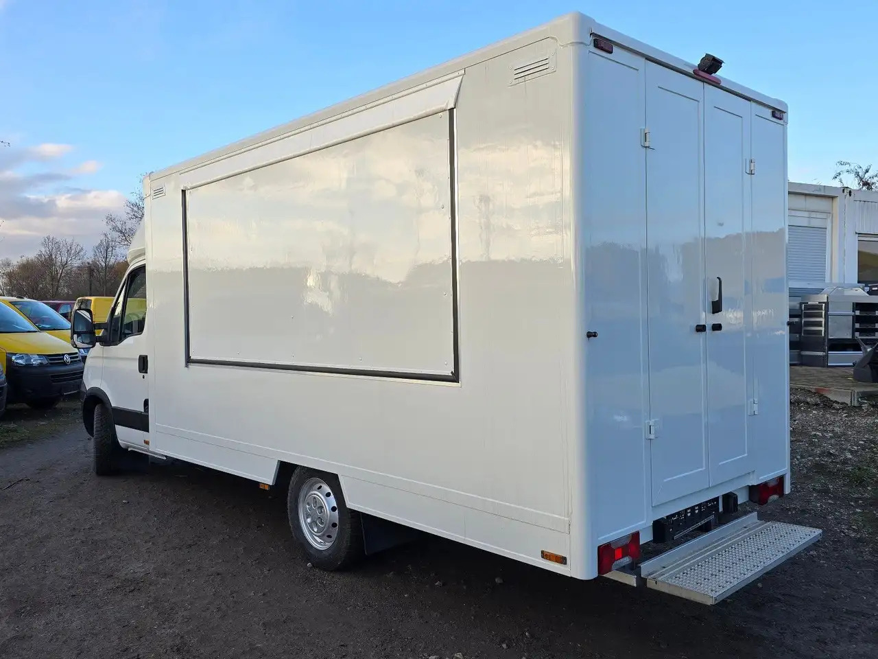 Iveco C30C/ FOODTRUCK/ Daily - Matbil: bild 4 Iveco C30C/ FOODTRUCK/ Daily - Matbil: bild 4