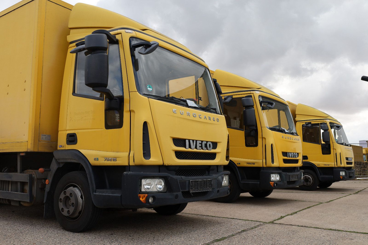 Volymskåp Iveco M752/Koffer/ 1. Hand: bild 1