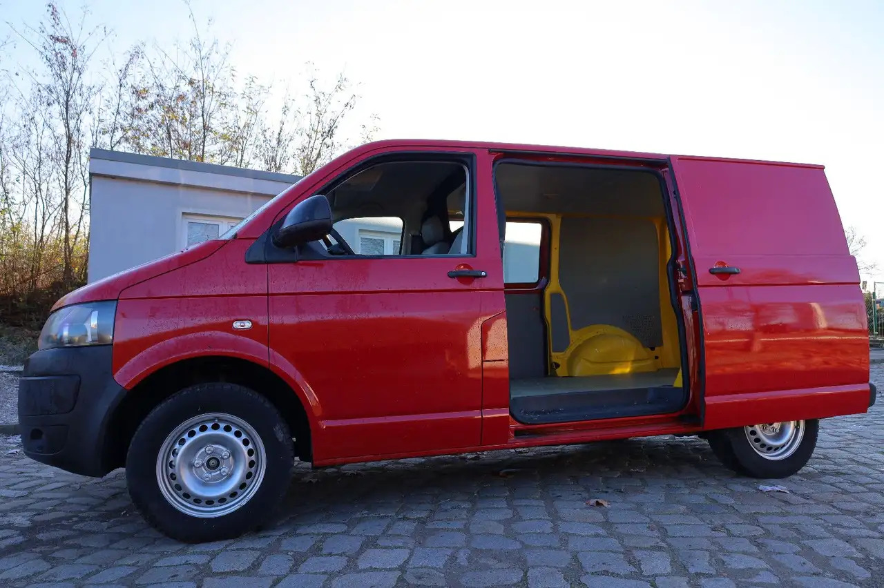 Volkswagen T5 Transporter Kasten-Kombi 2.0 TDI/EU5/1.Hand - Skåpbil: bild 5 Volkswagen T5 Transporter Kasten-Kombi 2.0 TDI/EU5/1.Hand - Skåpbil: bild 5