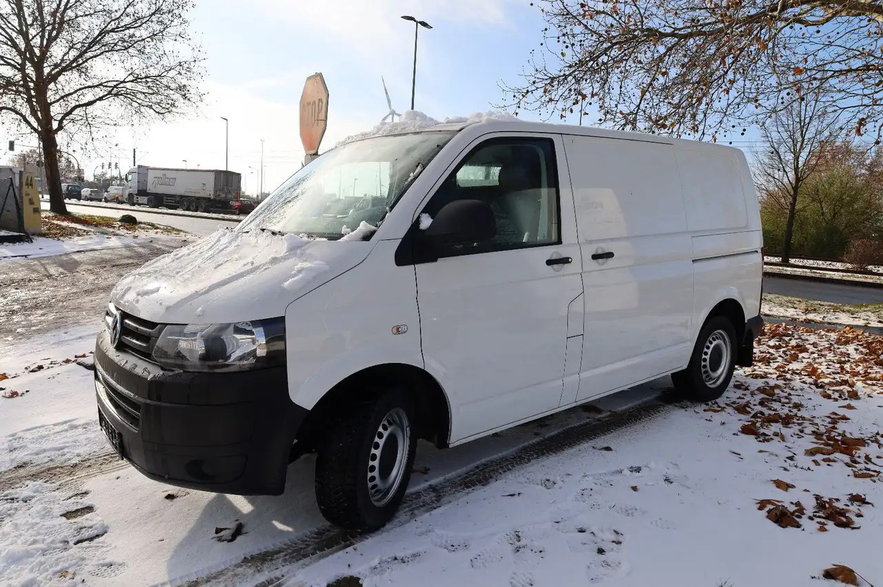 Volkswagen T5 Transporter Kasten-Kombi 2.0 TDI/EU5/1.Hand - Skåpbil: bild 2 Volkswagen T5 Transporter Kasten-Kombi 2.0 TDI/EU5/1.Hand - Skåpbil: bild 2