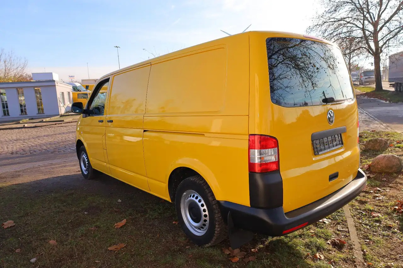 Volkswagen T5 lang Transporter Kasten-Kombi 2.0 TDI/EU5 - Skåpbil: bild 4 Volkswagen T5 lang Transporter Kasten-Kombi 2.0 TDI/EU5 - Skåpbil: bild 4
