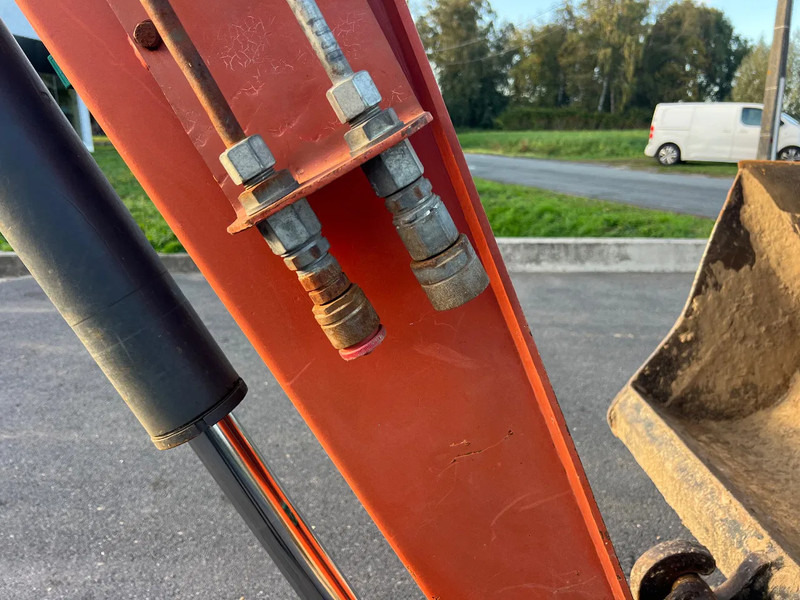 Allterrängkran Kubota KX080-4: bild 14