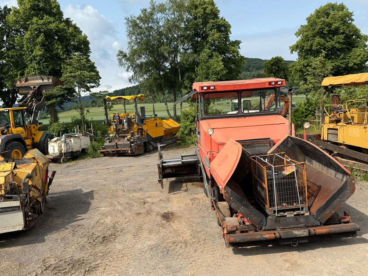 Demag-Dynapac DF135P powerfull 4-axle-paver - Asfaltläggare: bild 4 Demag-Dynapac DF135P powerfull 4-axle-paver - Asfaltläggare: bild 4