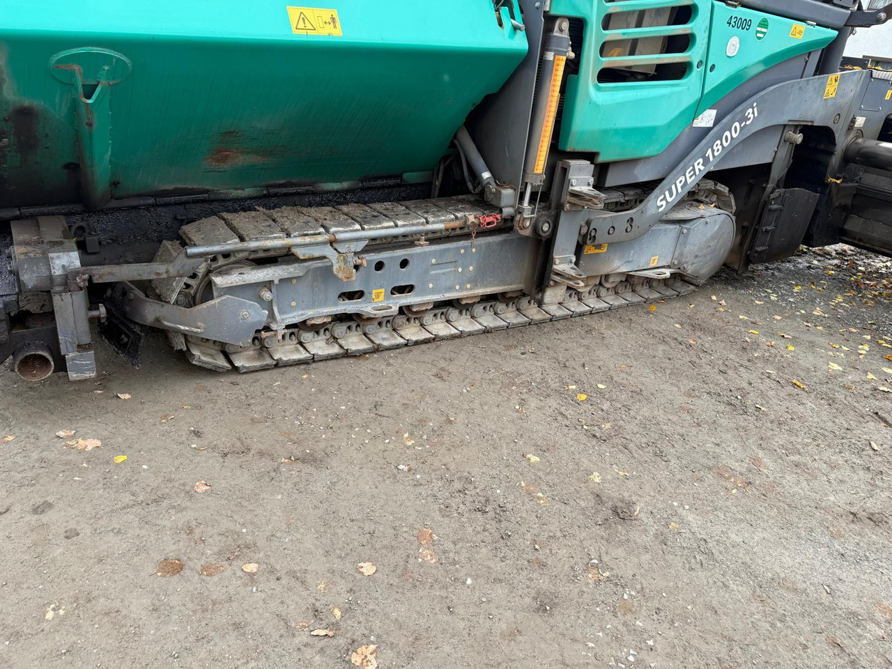 Vögele SUPER 1800-3i modern paver without AdBlue - Asfaltläggare: bild 5 Vögele SUPER 1800-3i modern paver without AdBlue - Asfaltläggare: bild 5