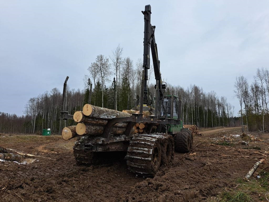 John Deere 1210 G - Skotare: bild 3 John Deere 1210 G - Skotare: bild 3