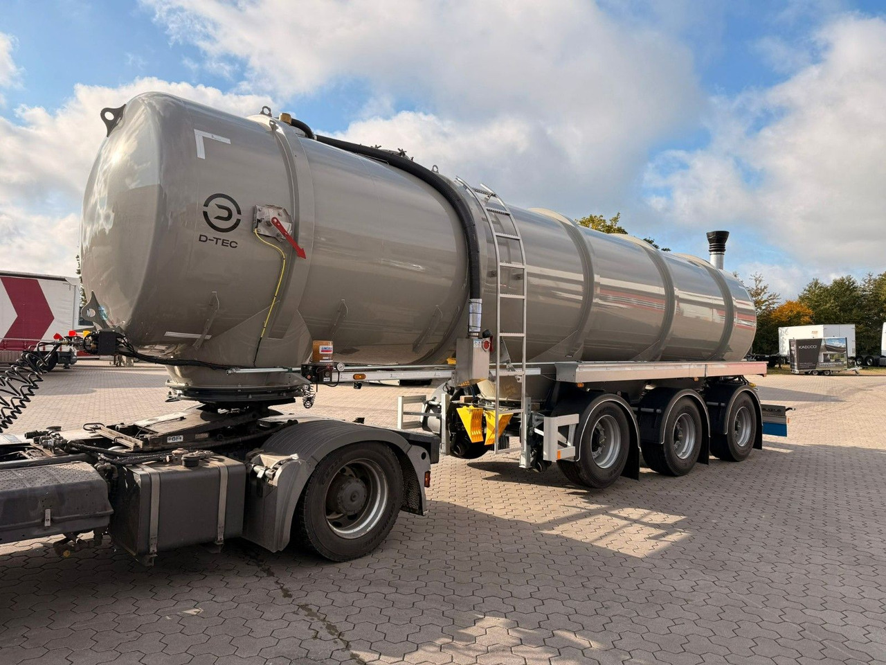 D-TEC Gülletanker 30m³ mit Zwangslenkung - Tanktrailer: bild 5 D-TEC Gülletanker 30m³ mit Zwangslenkung - Tanktrailer: bild 5