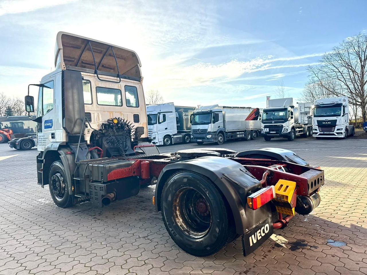 Iveco Magirus Eurotech Cursor Sattelzugmaschine - Dragbil: bild 4 Iveco Magirus Eurotech Cursor Sattelzugmaschine - Dragbil: bild 4