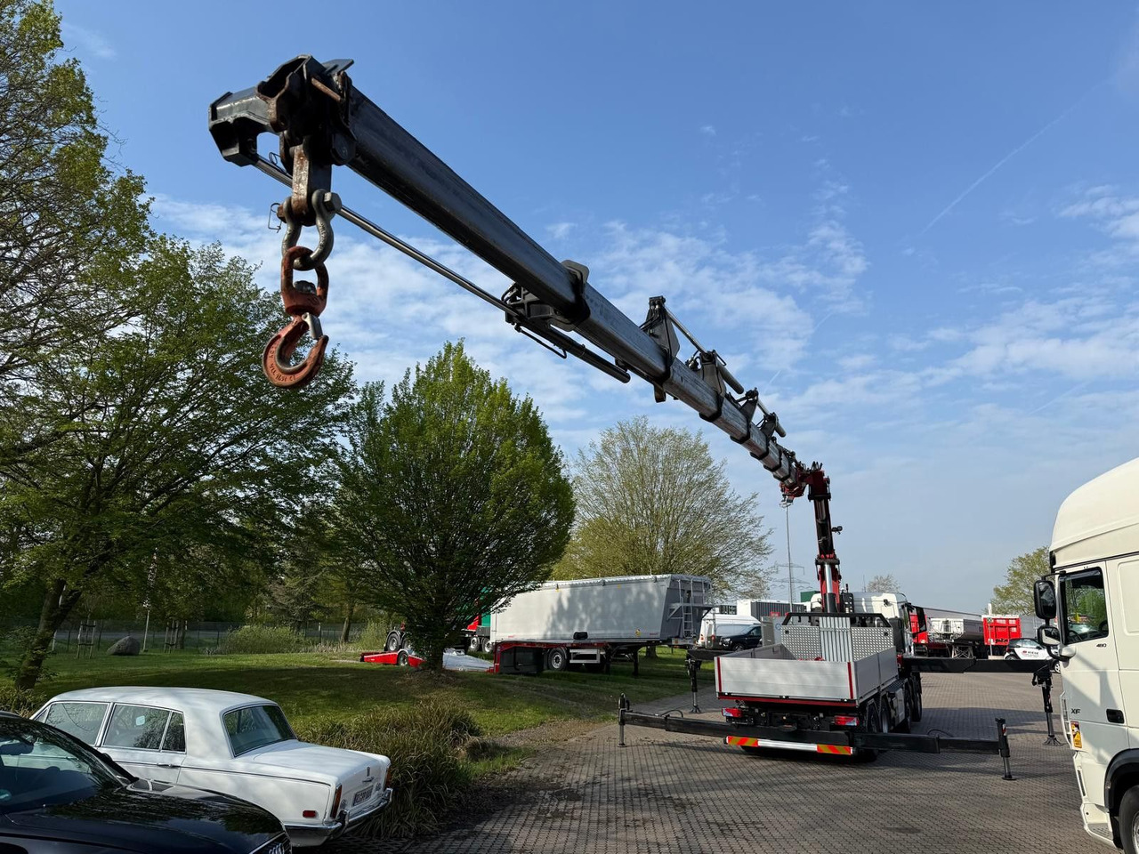 MAN 35.520 8x4 Fassi F800 RA2.28 OHNE ABSTÜTZÜBERWA. - Dragbil: bild 4 MAN 35.520 8x4 Fassi F800 RA2.28 OHNE ABSTÜTZÜBERWA. - Dragbil: bild 4