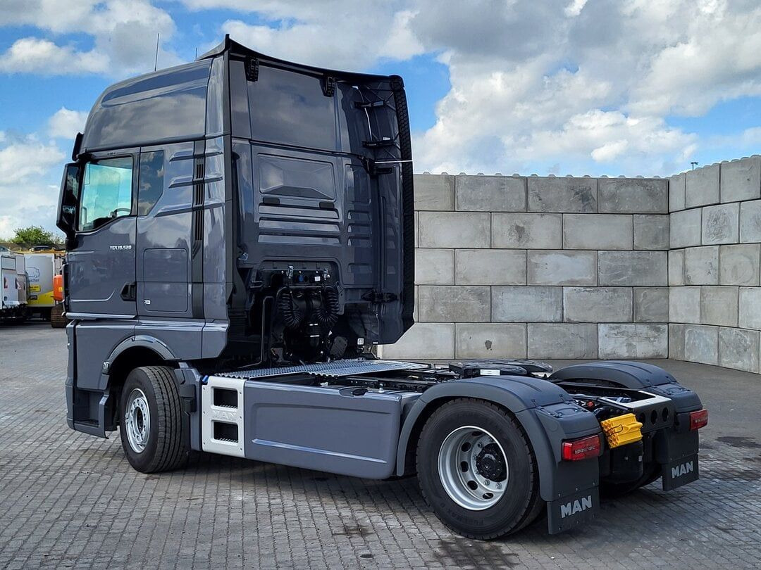 MAN TGX 18.520 GX 4x2 BL SA Euro 6 Sofort Verfügbar - Dragbil: bild 3 MAN TGX 18.520 GX 4x2 BL SA Euro 6 Sofort Verfügbar - Dragbil: bild 3