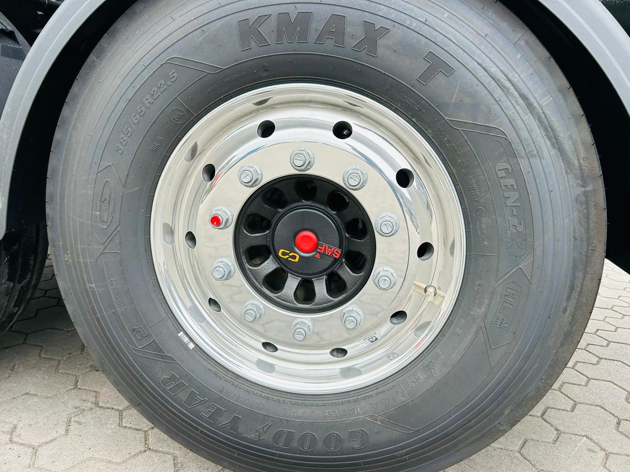 Tippbil semitrailer Kempf SKM 36/3 SR-Membran Stahl Halbrundmulde 50m³: bild 15