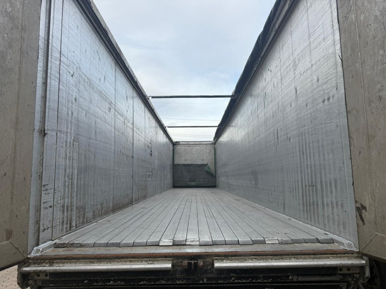 Moving floor semitrailer Knapen K502 Seitentüren Schubboden: bild 10