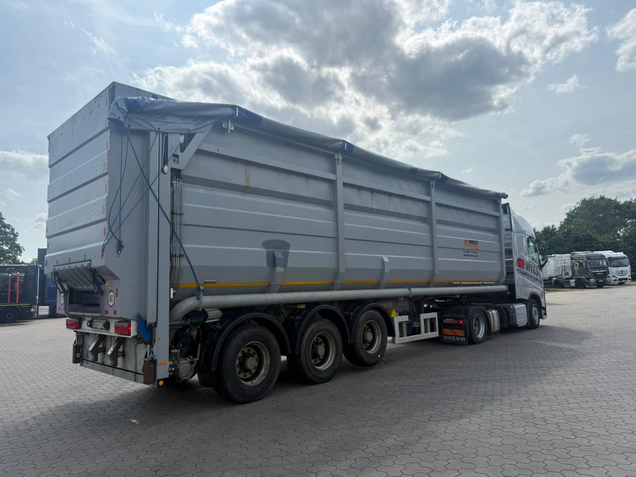 Kotte Kombiauflieger für Gülle und Schüttgut - Tanktrailer: bild 3 Kotte Kombiauflieger für Gülle und Schüttgut - Tanktrailer: bild 3