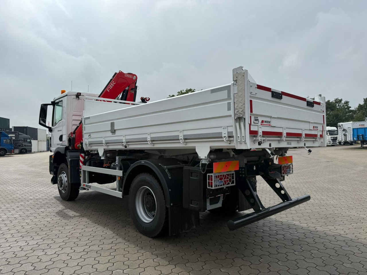 MAN 18.320 4x4 mit Fassi Ladekran Sofort Verfügbar - Kranbil: bild 3 MAN 18.320 4x4 mit Fassi Ladekran Sofort Verfügbar - Kranbil: bild 3
