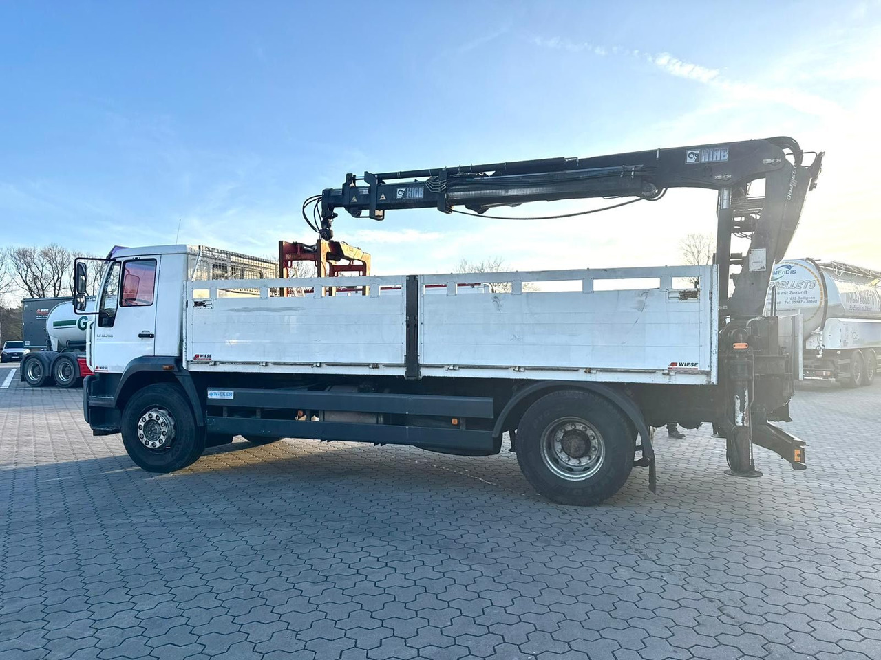 MAN LE 18.280 Pritsche mit HIAB 133 K PRO/HIPRO Kran - Flakbil, Kranbil: bild 5 MAN LE 18.280 Pritsche mit HIAB 133 K PRO/HIPRO Kran - Flakbil, Kranbil: bild 5