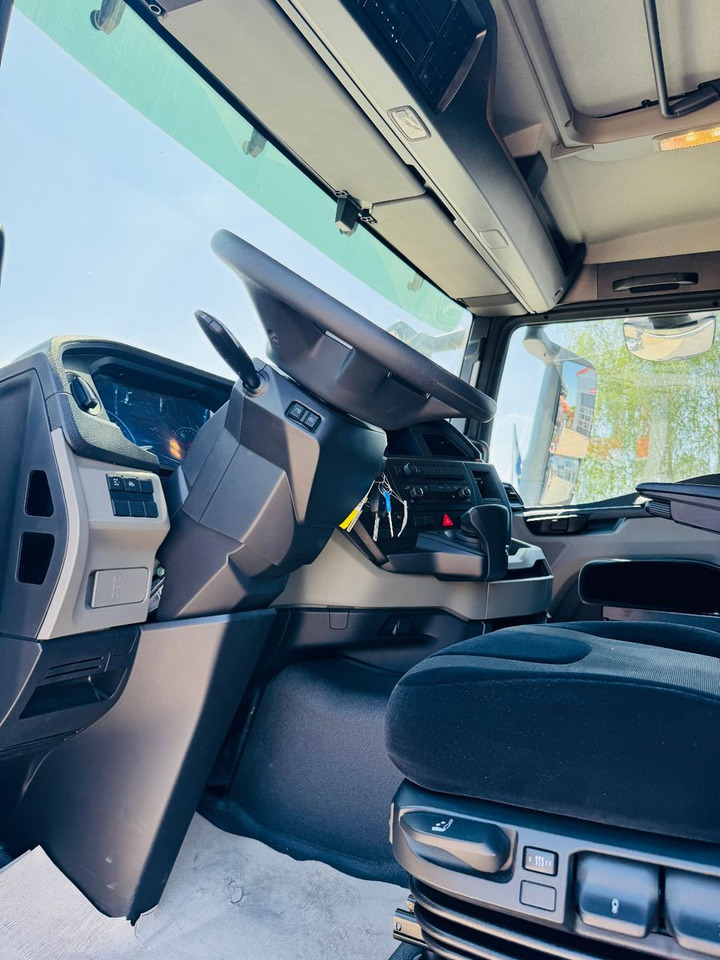 MAN TGS 32.510 mit F710 Frontkran sofort - Flakbil, Kranbil: bild 4 MAN TGS 32.510 mit F710 Frontkran sofort - Flakbil, Kranbil: bild 4