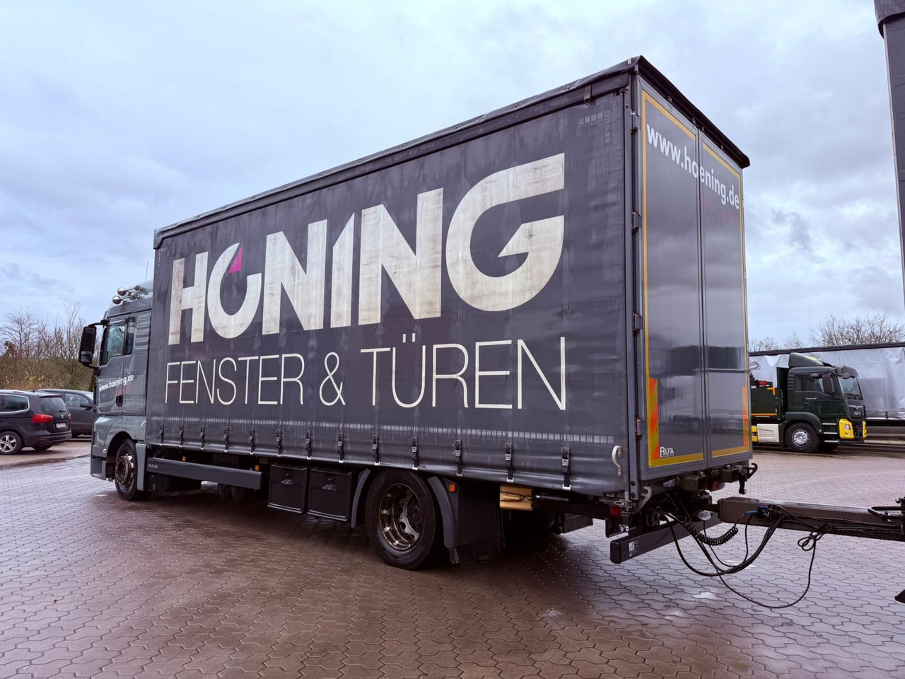 MAN TGX 18.440 LL Volumen LKW mit Staplerhalterung MAN TGX 18.440 LL Volumen LKW mit Staplerhalterung - Kapellbil: bild 3 MAN TGX 18.440 LL Volumen LKW mit Staplerhalterung MAN TGX 18.440 LL Volumen LKW mit Staplerhalterung - Kapellbil: bild 3