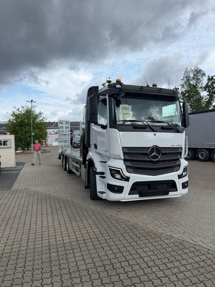 Mercedes-Benz Actros mit Rampen, Maschinentransporter - Bärgningsbil: bild 5 Mercedes-Benz Actros mit Rampen, Maschinentransporter - Bärgningsbil: bild 5