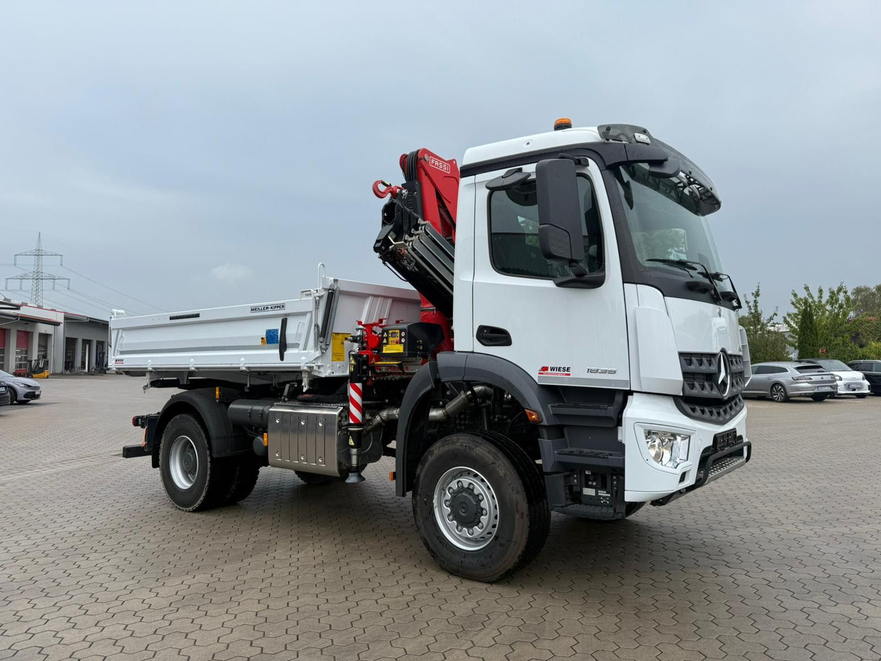 Mercedes-Benz Arocs 1835 4x4 Allrad Fassi F135 Kran Kipper - Tippbil lastbil, Kranbil: bild 2 Mercedes-Benz Arocs 1835 4x4 Allrad Fassi F135 Kran Kipper - Tippbil lastbil, Kranbil: bild 2