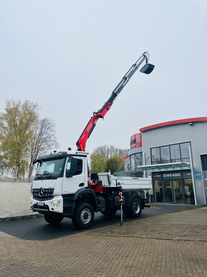 Mercedes-Benz Arocs 1835 4x4 Meiller Fassi F135 Kran Kipper - Tippbil lastbil, Kranbil: bild 3 Mercedes-Benz Arocs 1835 4x4 Meiller Fassi F135 Kran Kipper - Tippbil lastbil, Kranbil: bild 3