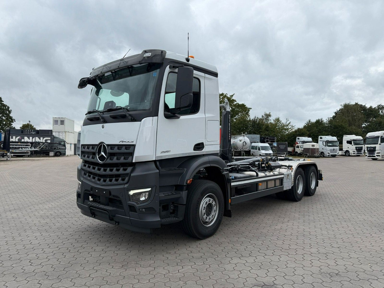 Mercedes-Benz Arocs 5 2651L 6 x4 Meiller RS 2170 - Lastväxlare lastbil: bild 3 Mercedes-Benz Arocs 5 2651L 6 x4 Meiller RS 2170 - Lastväxlare lastbil: bild 3