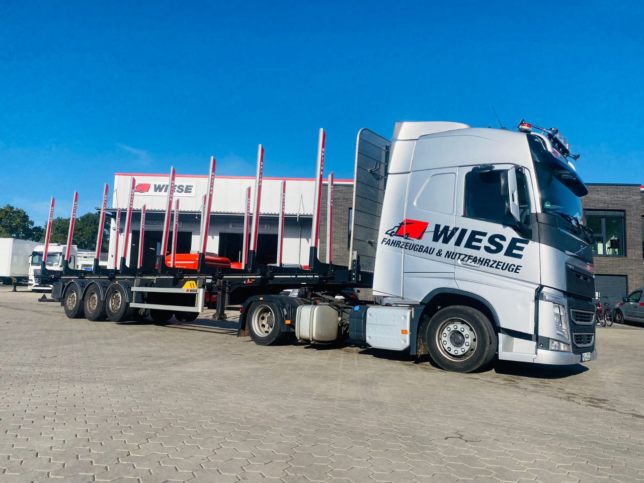 PAVIC Holzauflieger mit Schemel und Rungen - Timmertrailer: bild 2 PAVIC Holzauflieger mit Schemel und Rungen - Timmertrailer: bild 2