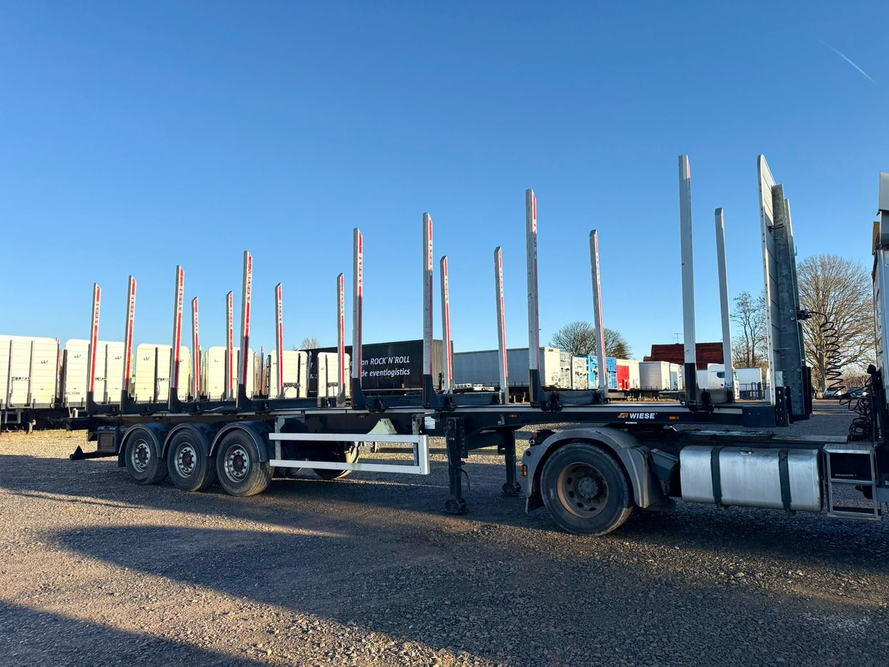 PAVIC Holzauflieger mit Schemel und Rungen - Timmertrailer: bild 2 PAVIC Holzauflieger mit Schemel und Rungen - Timmertrailer: bild 2