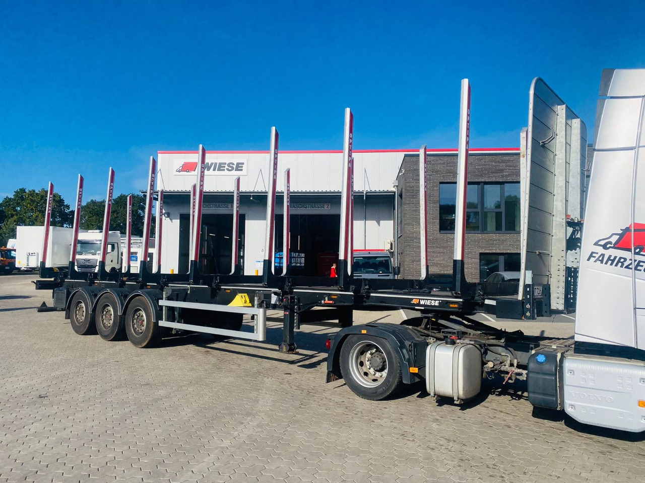 PAVIC Holzauflieger mit Schemel und Rungen - Timmertrailer: bild 3 PAVIC Holzauflieger mit Schemel und Rungen - Timmertrailer: bild 3