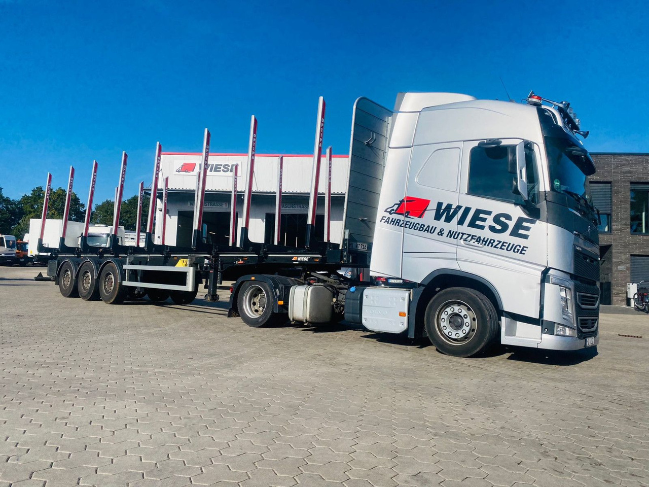 PAVIC Holzauflieger mit Schemel und Rungen - Timmertrailer: bild 1 PAVIC Holzauflieger mit Schemel und Rungen - Timmertrailer: bild 1