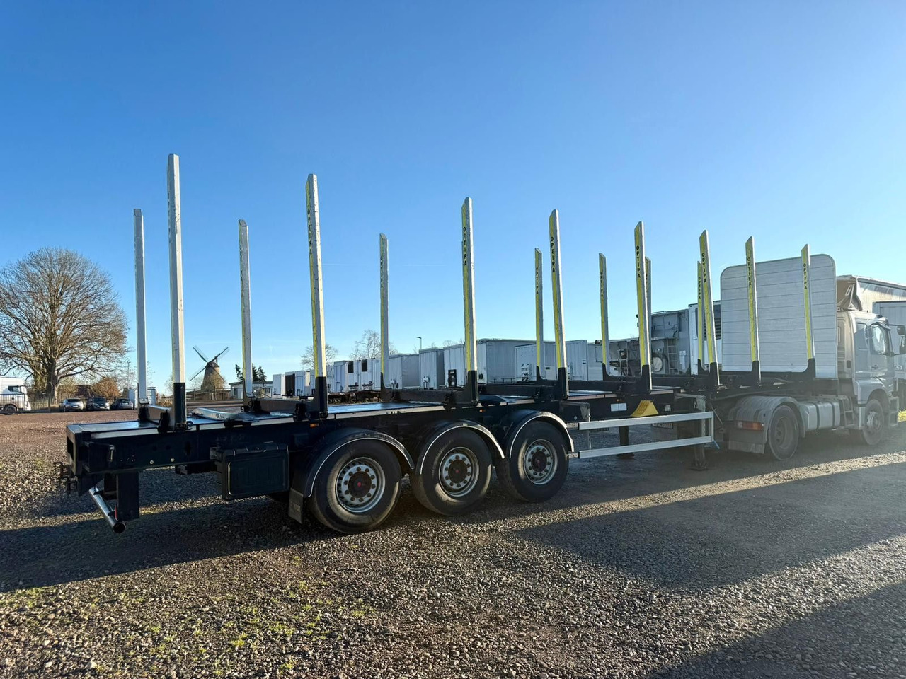 PAVIC Holzauflieger mit Schemel und Rungen - Timmertrailer: bild 4 PAVIC Holzauflieger mit Schemel und Rungen - Timmertrailer: bild 4