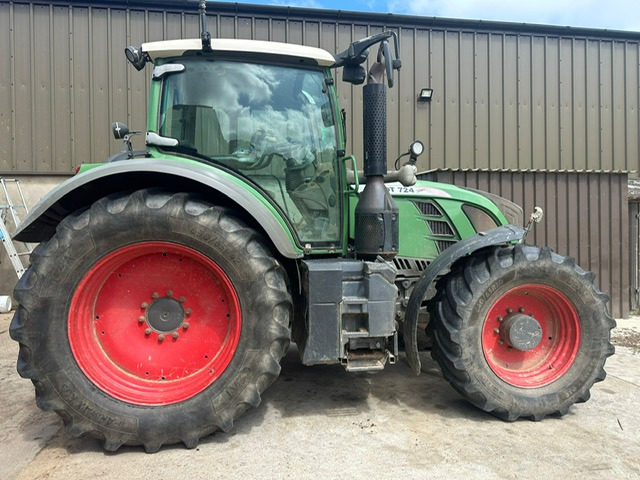 FENDT 724 Plus - Traktor: bild 2 FENDT 724 Plus - Traktor: bild 2