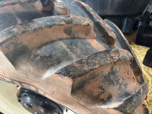 NEW HOLLAND T6.180 - Traktor: bild 3 NEW HOLLAND T6.180 - Traktor: bild 3